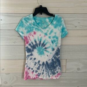 No Boundaries Blue and White Fitted Graphic Tee